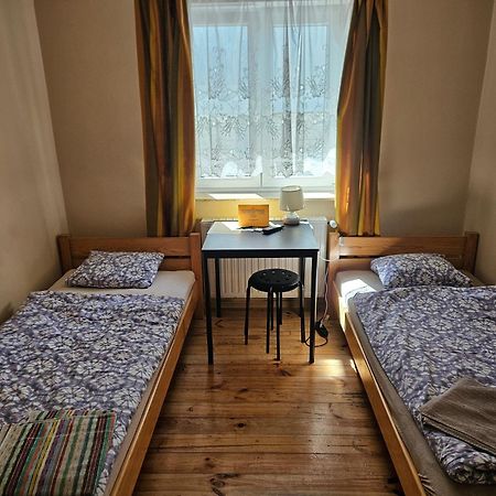 Taniespanie Rokietnica Rokietnica  Exteriör bild