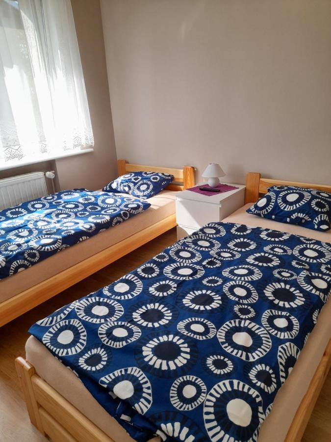 Taniespanie Rokietnica Rokietnica  Exteriör bild
