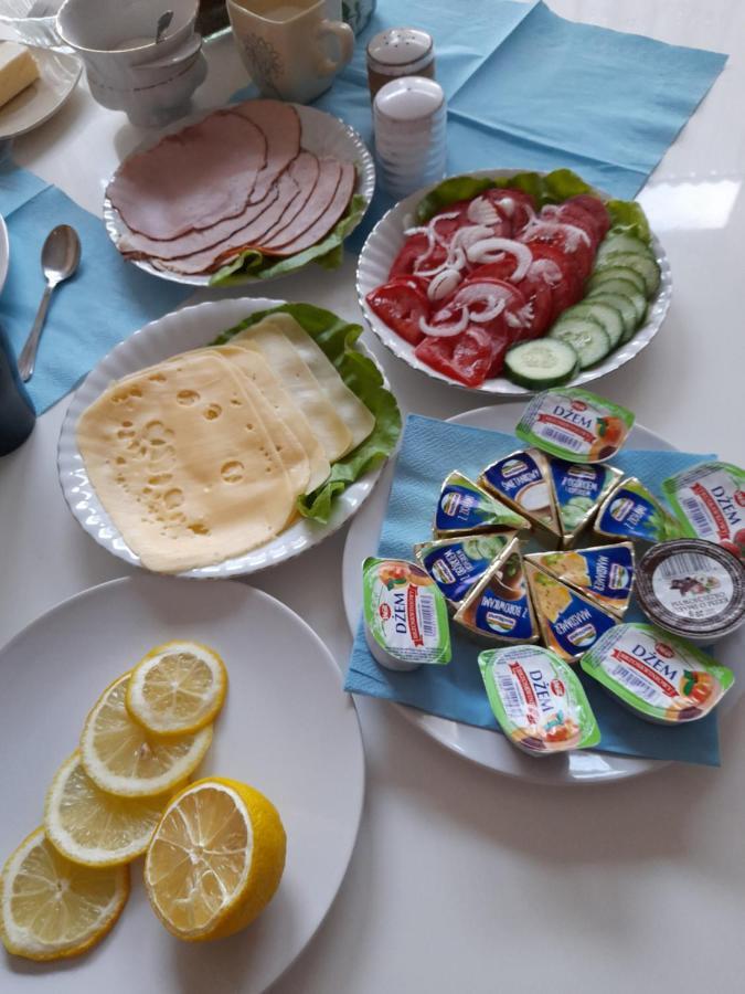 Taniespanie Rokietnica Rokietnica  Exteriör bild