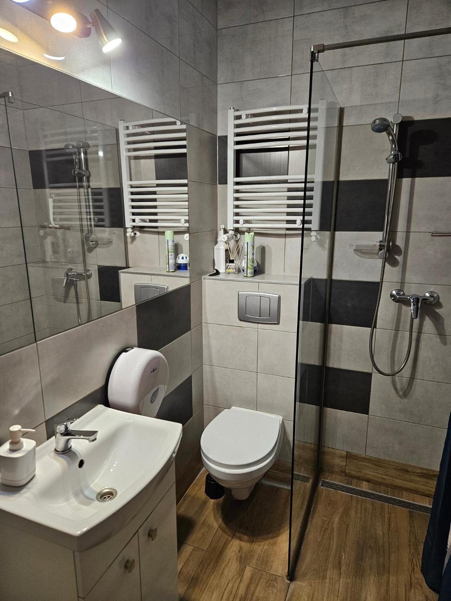 Taniespanie Rokietnica Rokietnica  Exteriör bild